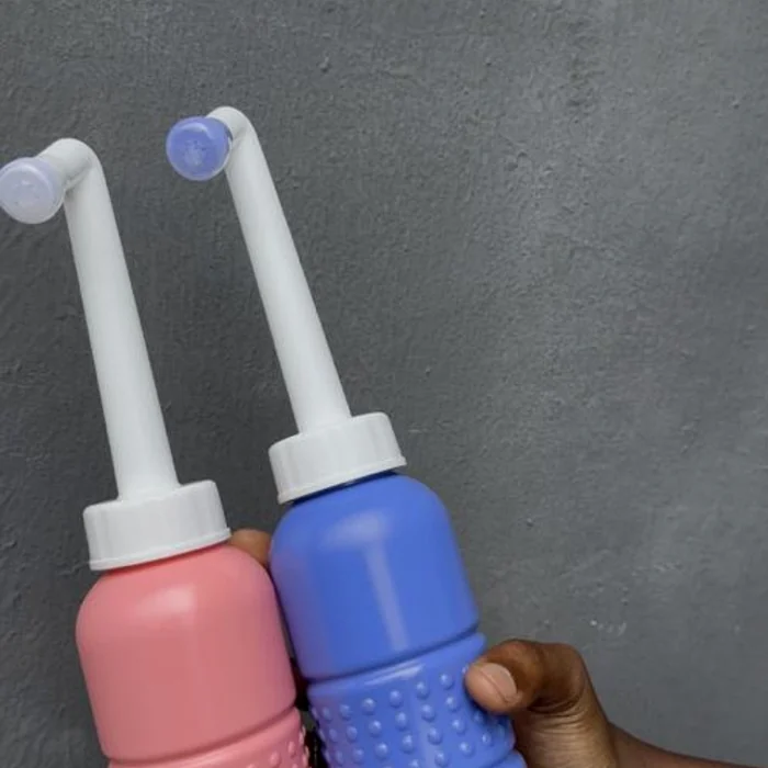 Portable bidet