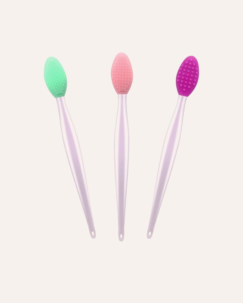 Exfoliating Lip Brush 1